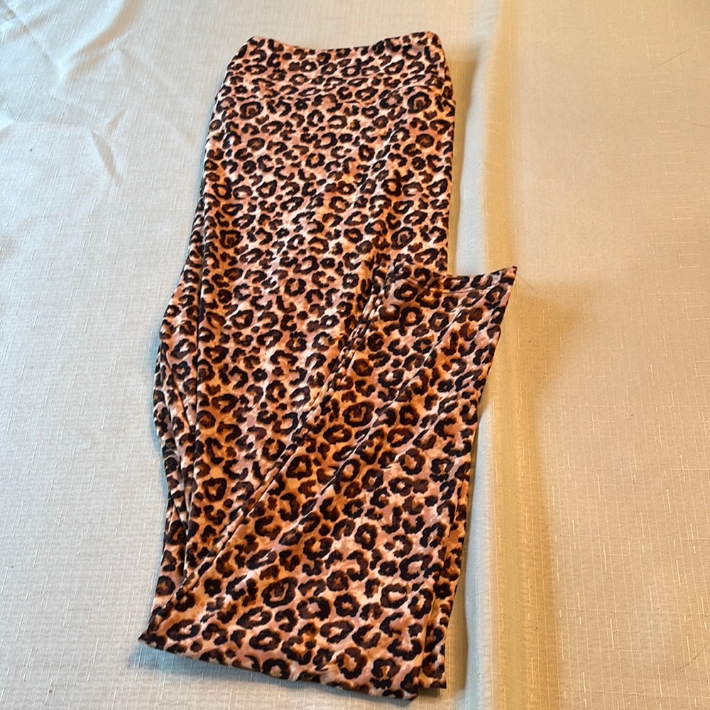 Cheetah leggings Lularoe NWOT
